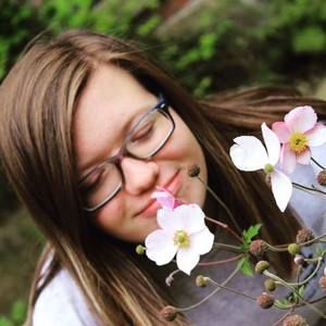 Meet your Posher, Mallory